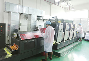 采用大量进口高端设备