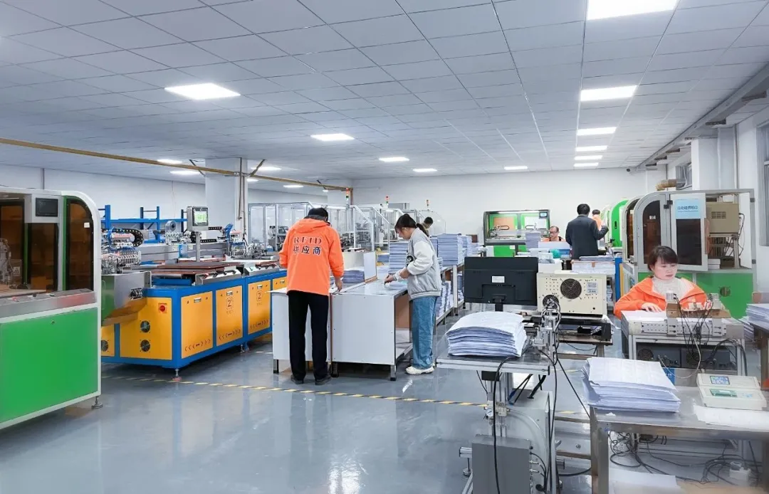 【扩产增效】卡立方集团深圳总部新增1800㎡智能Inlay中料工厂