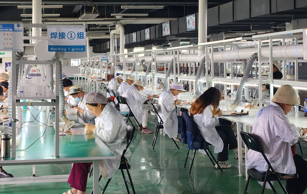 《宁夏日报》：海原县卡立方拓宽就业渠道让群众端稳“饭碗”