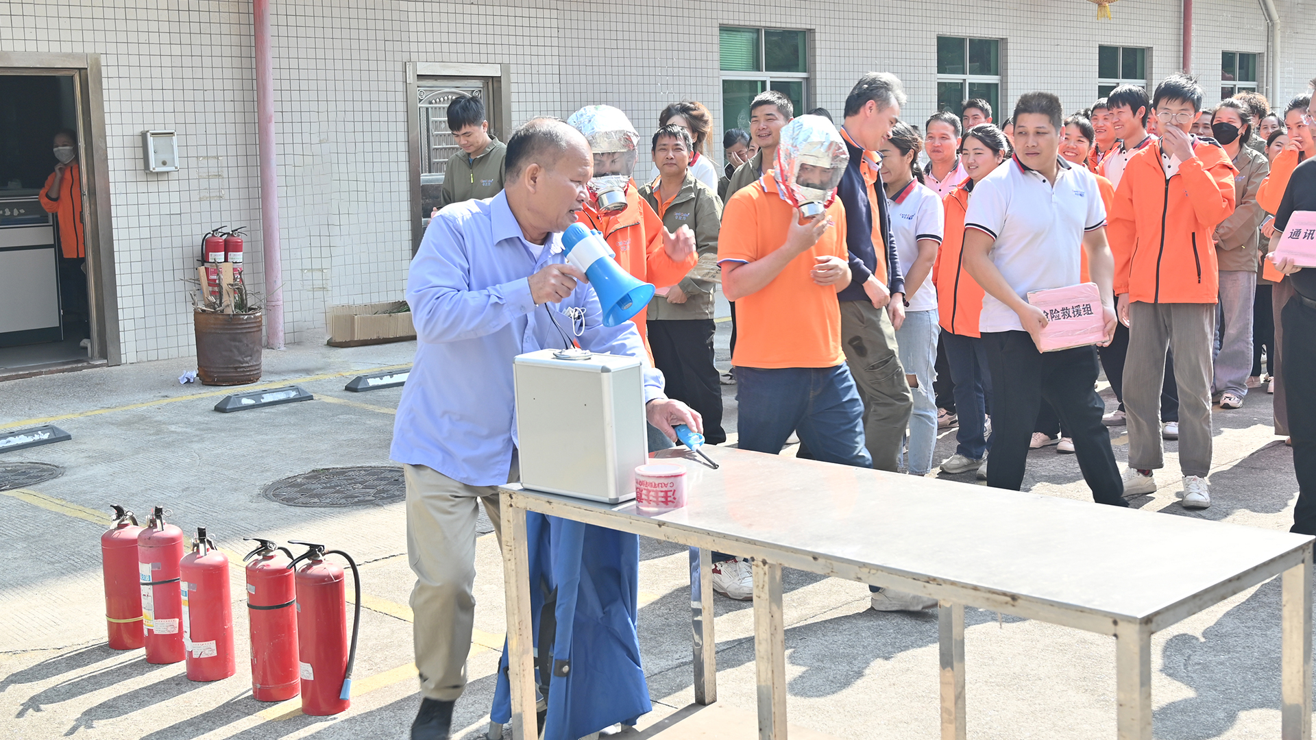以练筑防，安全同行！卡立方集团RFID智能卡定制工厂开展消防演练