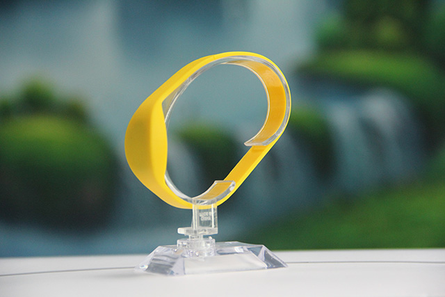 硅胶腕带手机支架优缺点 硅胶腕带手机支架优缺点