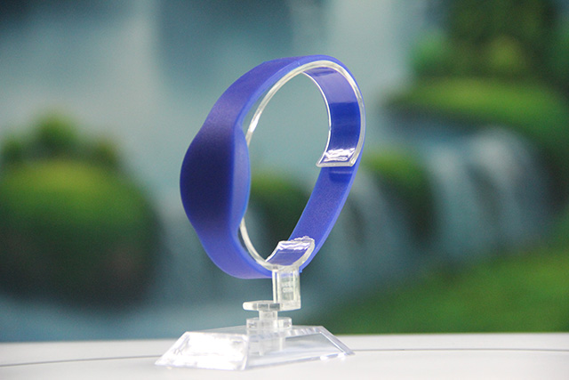 为什么织唛腕带这么受欢迎 为什么织唛腕带这么受欢迎