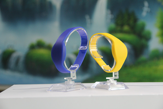 橡胶垫圈与松紧腕带垫圈的区别 橡胶垫圈与松紧腕带垫圈的区别