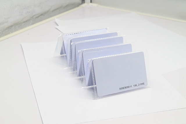 为你讲解IC卡的芯片类型和常用的一些芯片介绍 为你讲解IC卡的芯片类型和常用的一些芯片介绍