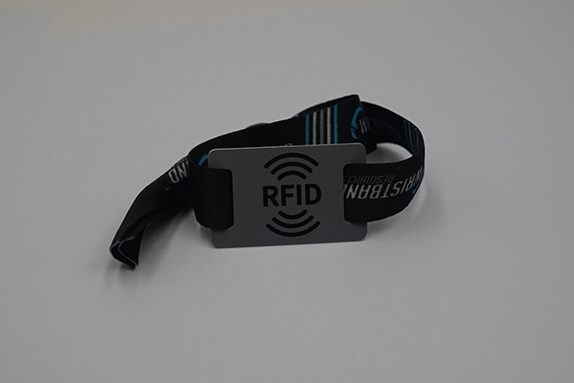 卡立方为医院提供感应式IC医院就诊卡，好处多