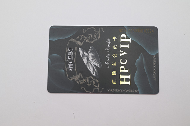 解析：广州各个的充电卡是否可以兼容到一张充电卡上？