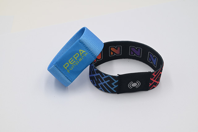 公交一卡通“卡”在哪儿？