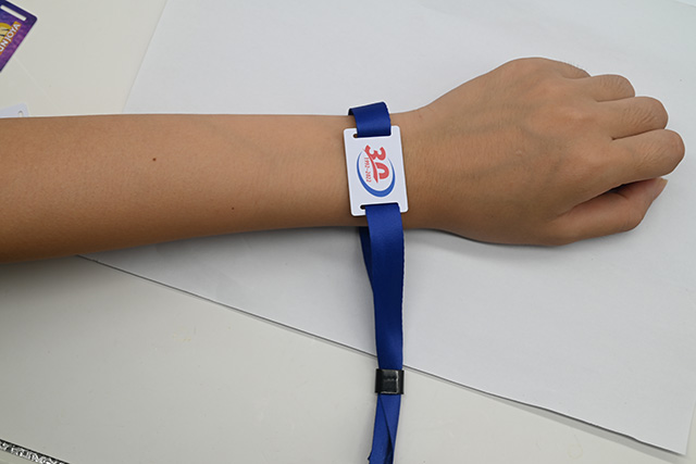 pvc会员卡印刷制作褪色怎么办？