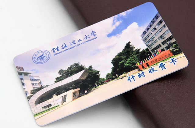 钥匙扣卡给谁带来了千万的纯利润？