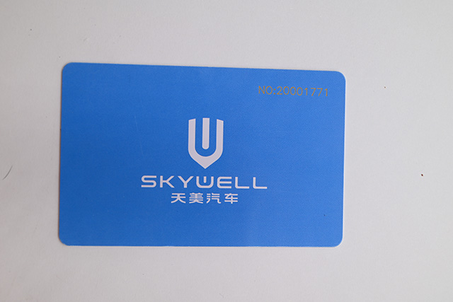 浅谈滴胶卡在市场上占据重要位置的优势 浅谈滴胶卡在市场上占据重要位置的优势